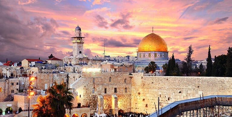 תמונה של ירושלים בשביל תרגום לעברית